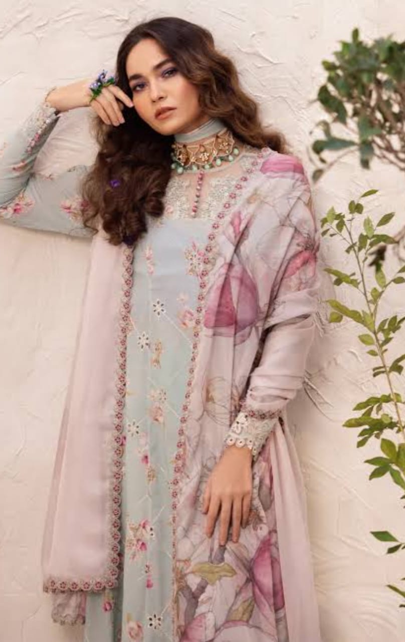 Embroidered Lawn Unstitched 3 Piece Article