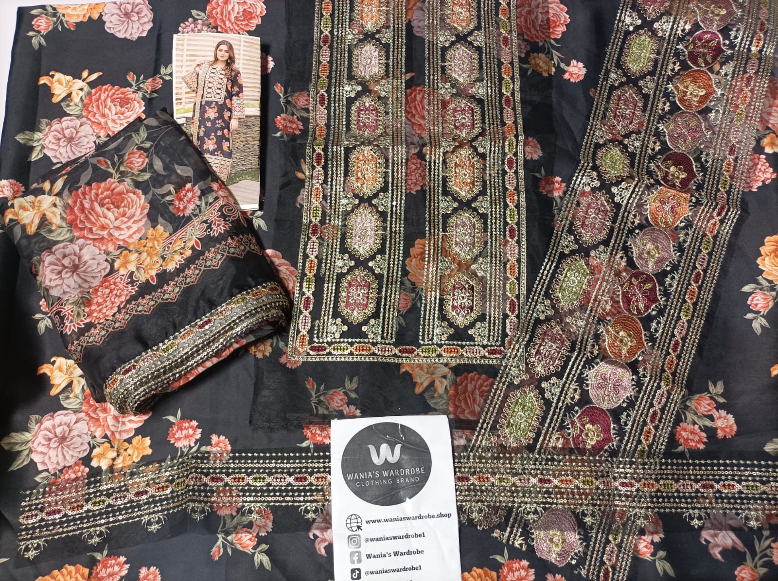 Embroidered Silk 3 Piece Article WW204
