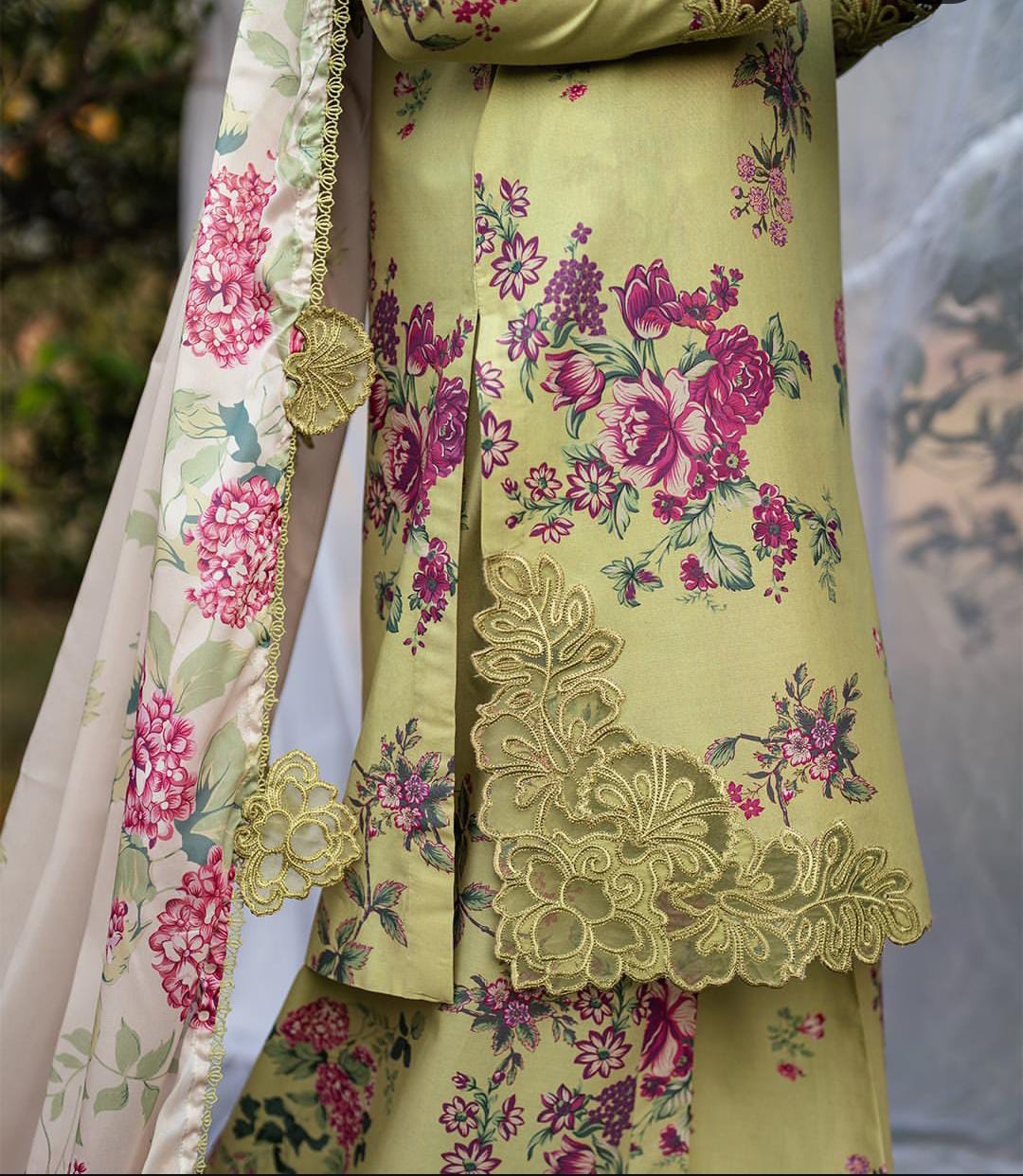 Embroidered Linen 3 Piece Unstitched - Winter Collection