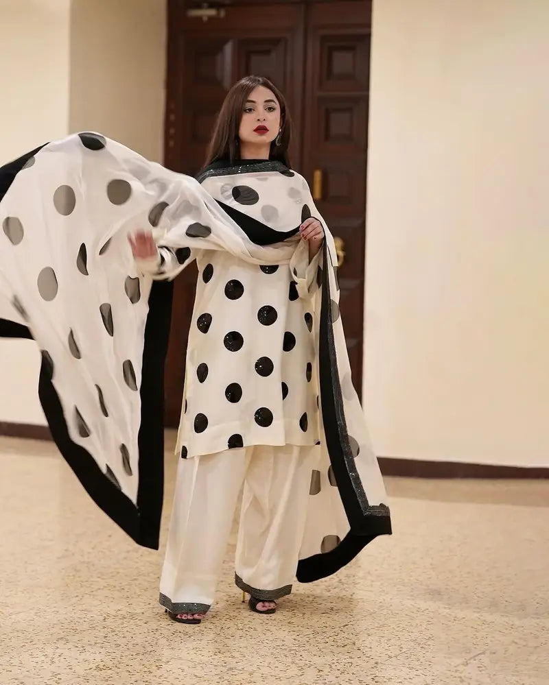 Dhanak Embroidered Article With Dhanak Embroidered Shawl